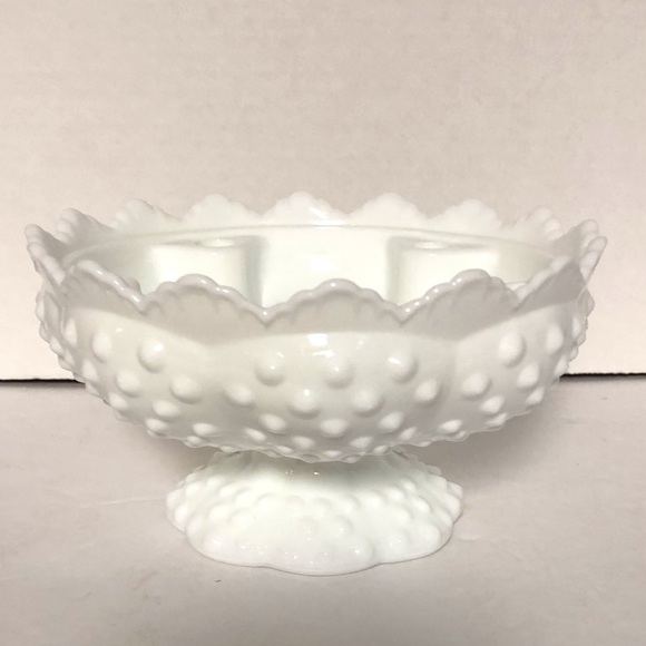 Fenton Hobnail Milk Glass Round Candle Holder - Picture 1 of 5